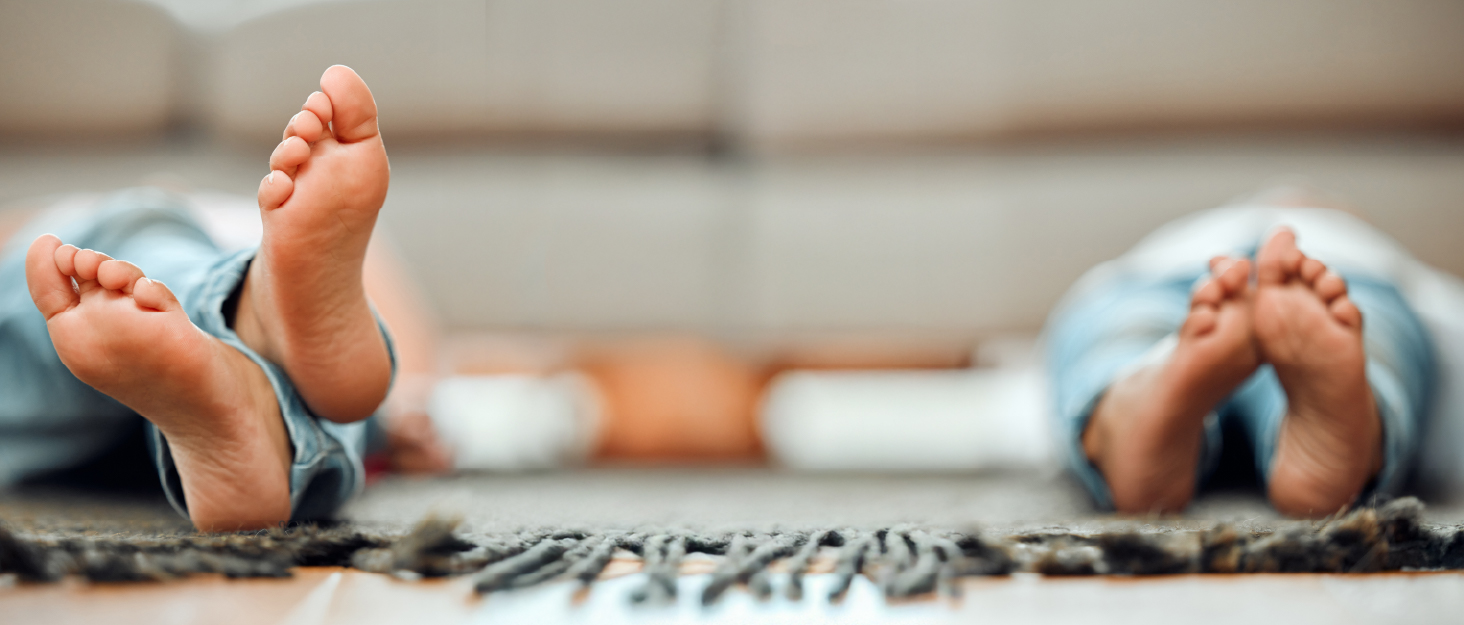 Dr. Scholl's Hard Skin Remover Nano Glass Foot File - Foot Callus Remover, Durable Foot Scrubber, Dead Skin Remover, Hygienic Pedicure Tool, Long Lasting Foot Buffer, Soft Smooth Feet